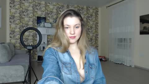 Snapshot of missliliian chatting on 14, 2, 2026 MissLi online show from 14, 2, 2026