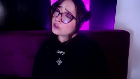 Miss Loise online show from 19, 12, 2024