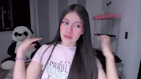 missloren333 online show from 20, 1, 2025