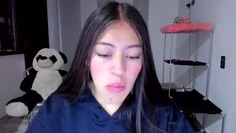 missloren333 online show from 20, 2, 2025