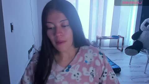 missloren333 online show from 8, 9, 2025