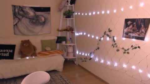 Li  online show from 5, 12, 2025