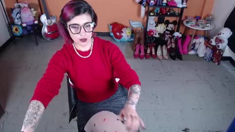 Miss Mia online show from 6, 1, 2025