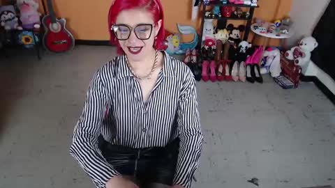 Miss Mia online show from 27, 1, 2025