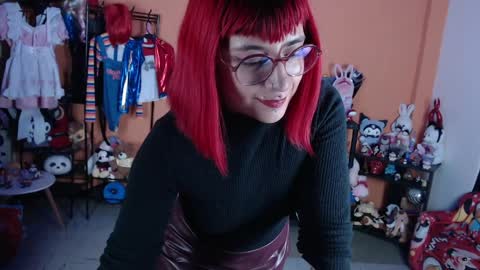 Miss Mia online show from 7, 4, 2026