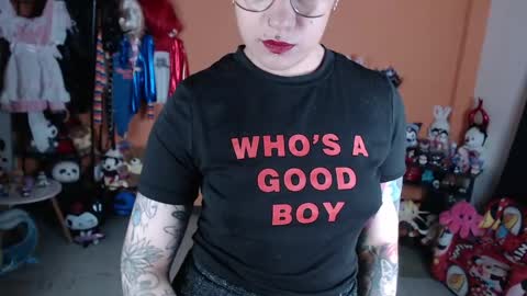 Miss Mia online show from 19, 5, 2026