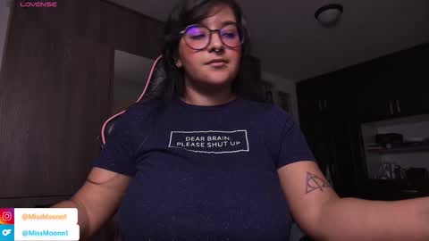 Snapshot of missmoonn chatting on 25, 9, 2025 MissMoon online show from 25, 9, 2025