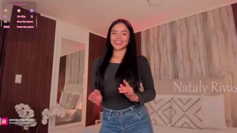 Snapshot of missnataly_ chatting on 23, 9, 2025 Nataly Rivas online show from 23, 9, 2025