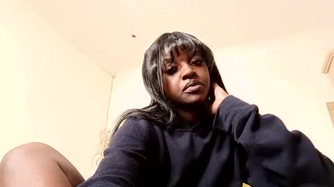 missnoirex online show from 11, 3, 2026