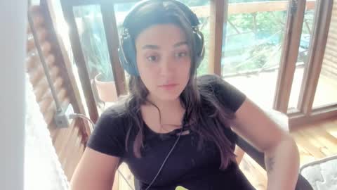 Snapshot of misspink152015 chatting on 25, 1, 2025 sarah online show from 25, 1, 2025