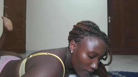 pretty gal online show from 15, 11, 2025