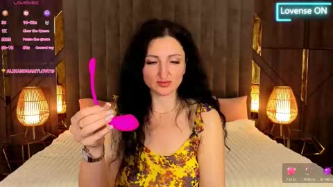 Snapshot of missrossi chatting on 20, 11, 2025 missrossi online show from 20, 11, 2025