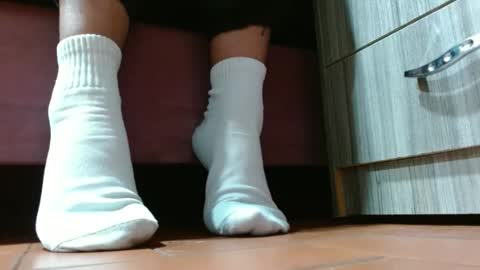 TELL ME MISS online show from 30, 1, 2025