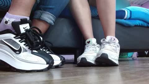 TELL ME MISS online show from 12, 1, 2026