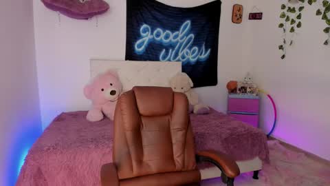 Snapshot of misstexass_ chatting on 5, 2, 2026 Natalie Texass indepedent model online show from 5, 2, 2026