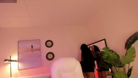 Valeria Davila online show from 6, 5, 2026