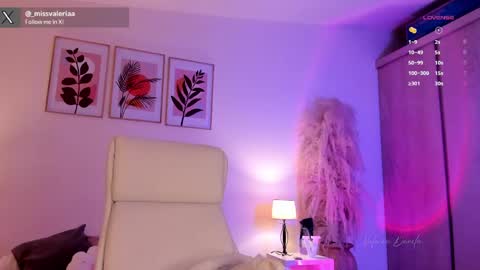 Valeria Davila online show from 13, 5, 2026