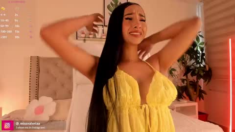 Valeria Davila online show from 2, 6, 2026