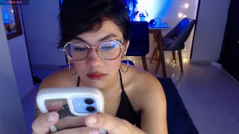 Snapshot of missvenuss chatting on 17, 1, 2025 IG MISSVENUSS1 online show from 17, 1, 2025
