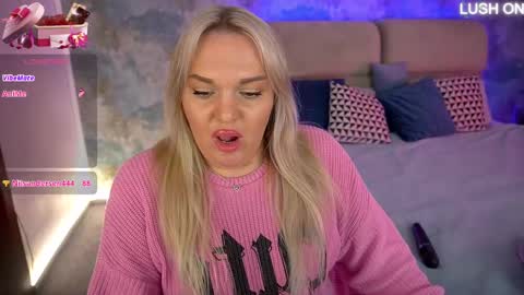 Snapshot of missyymartinezz chatting on 26, 2, 2025 Amely online show from 26, 2, 2025