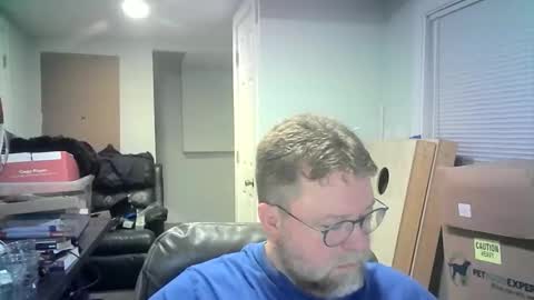 Snapshot of mister_happy567 chatting on 17, 5, 2026 Mr. Happy online show from 17, 5, 2026