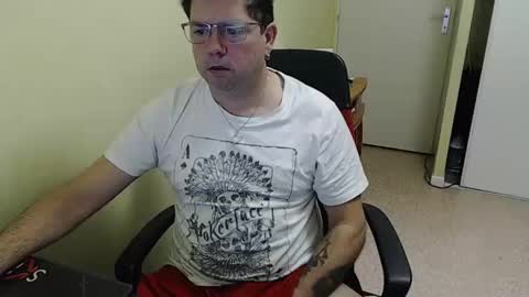 Snapshot of mistercoeur1 chatting on 11, 12, 2024 mistercoeur online show from 11, 12, 2024