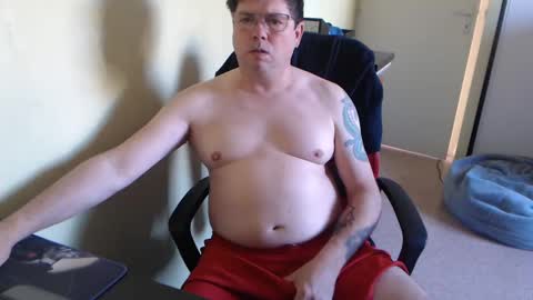 Snapshot of mistercoeur1 chatting on 4, 3, 2025 mistercoeur online show from 4, 3, 2025