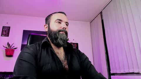 misterlov3r online show from 5, 12, 2024