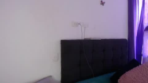       online show from 28, 2, 2025