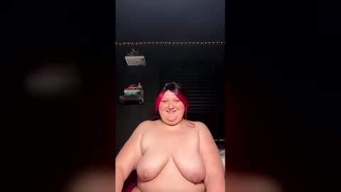 Snapshot of mistresslillie chatting on 10, 3, 2026 mistresslillie online show from 10, 3, 2026