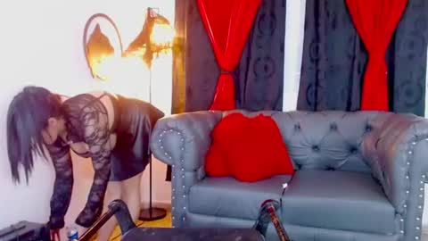 Snapshot of mistresslombana_666 chatting on 17, 7, 2026 Mistresslombana online show from 17, 7, 2026