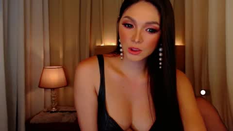 Snapshot of mistressseductionleah chatting on 8, 8, 2026 Leah online show from 8, 8, 2026