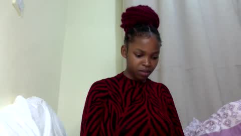 Snapshot of misty_shee chatting on 15, 4, 2026 misty_shee online show from 15, 4, 2026