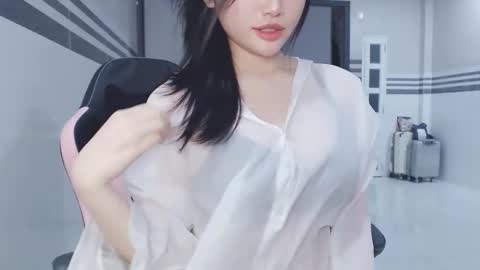 miu_cute online show from 14, 4, 2026