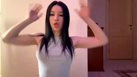 Snapshot of mivve chatting on 23, 3, 2026 Eva online show from 23, 3, 2026