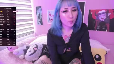  Miwa Violet  online show from 22, 2, 2025