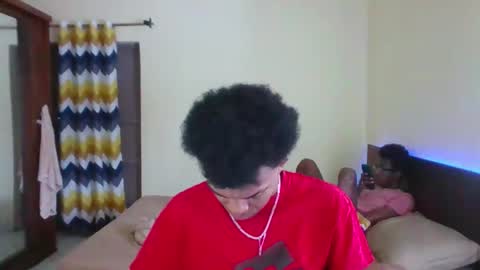 Snapshot of mixedboy_sexy chatting on 11, 1, 2026 mixedboy_sexy online show from 11, 1, 2026