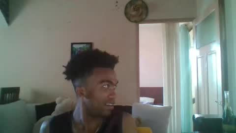 Snapshot of mixedboy_sexy chatting on 6, 4, 2026 mixedboy_sexy online show from 6, 4, 2026