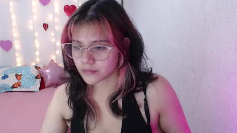Snapshot of mixie_cute chatting on 16, 2, 2025 mixie_cute online show from 16, 2, 2025