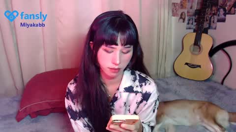 Snapshot of miyakabebe chatting on 5, 4, 2026 Miyakabebe online show from 5, 4, 2026