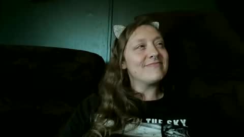 Snapshot of miztrezk chatting on 6, 11, 2025 miztrezk online show from 6, 11, 2025