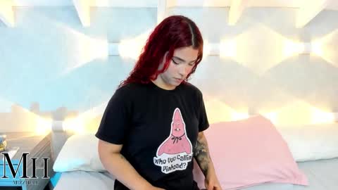 mizzhell_ online show from 16, 1, 2026