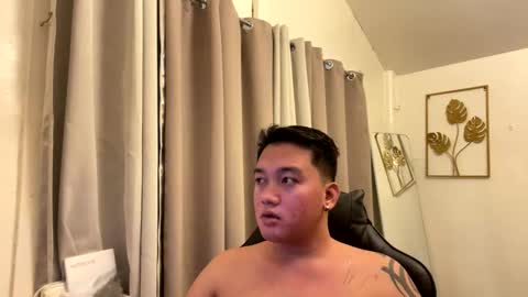 Michole Jay online show from 13, 4, 2026