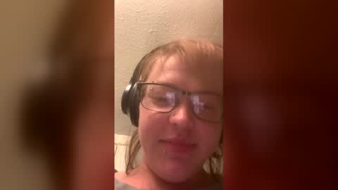 mjcoleman997 online show from 3, 12, 2025