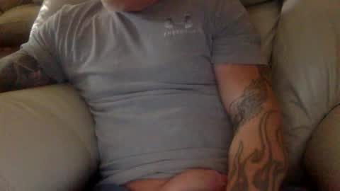 Snapshot of mjg175 chatting on 19, 2, 2026 SexyRed online show from 19, 2, 2026