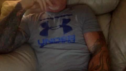 Snapshot of mjg175 chatting on 15, 5, 2026 SexyRed online show from 15, 5, 2026