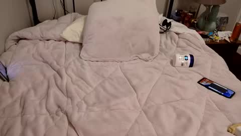 Snapshot of mjscinta223290 chatting on 1, 3, 2025 mjscinta223290 online show from 1, 3, 2025