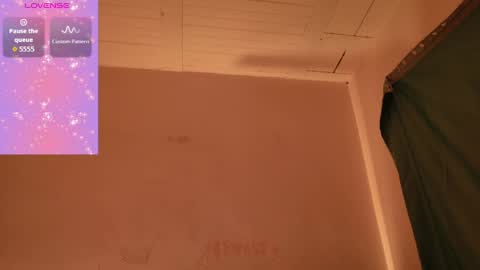 Snapshot of mli739709 chatting on 9, 6, 2026 MoonLipson online show from 9, 6, 2026
