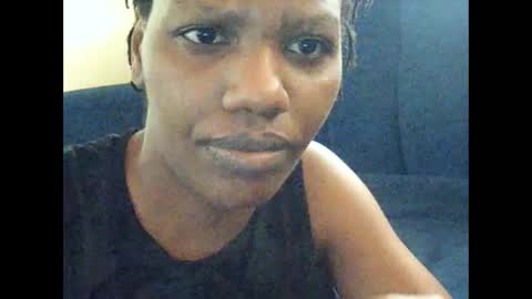 Snapshot of mlle_kali chatting on 16, 9, 2025 Mlle Kali online show from 16, 9, 2025