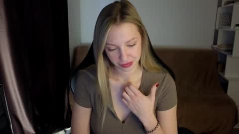 Lili online show from 20, 1, 2025